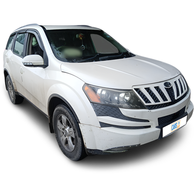 Mahindra XUV500-img